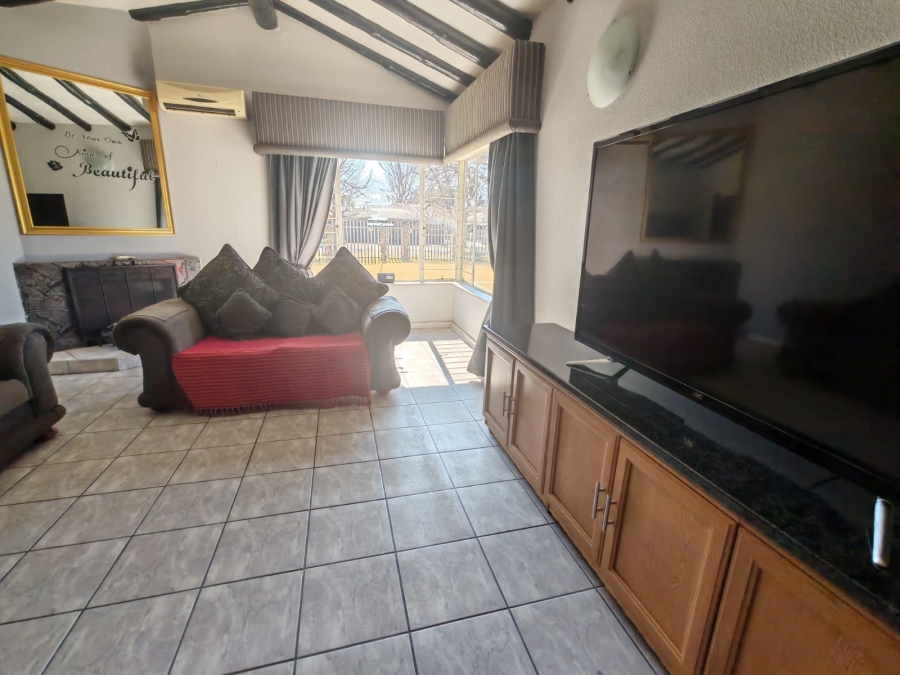 3 Bedroom Property for Sale in Vaalpark Free State